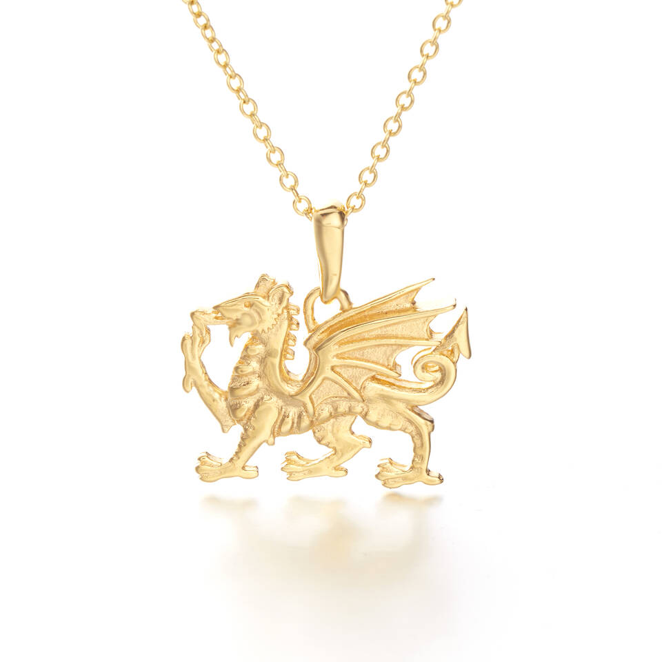 Front view of 20% Welsh gold Y Ddraig Goch dragon pendant on an 18ct gold trace chain
