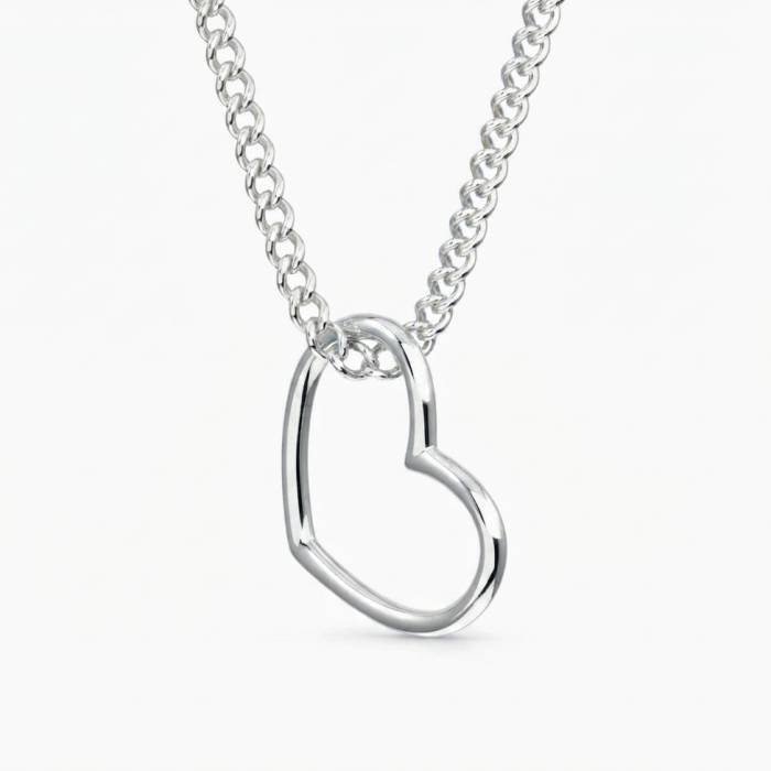 Silver heart pendant